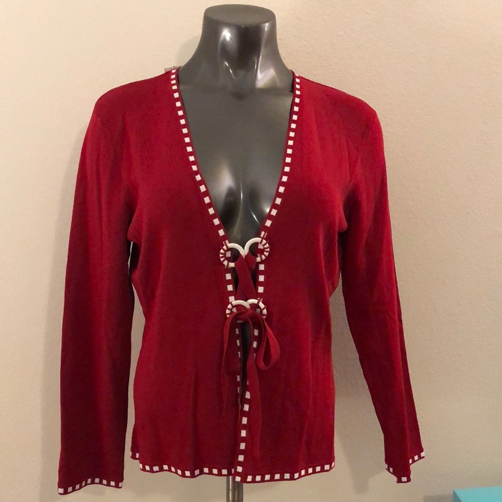 Women’s sweater